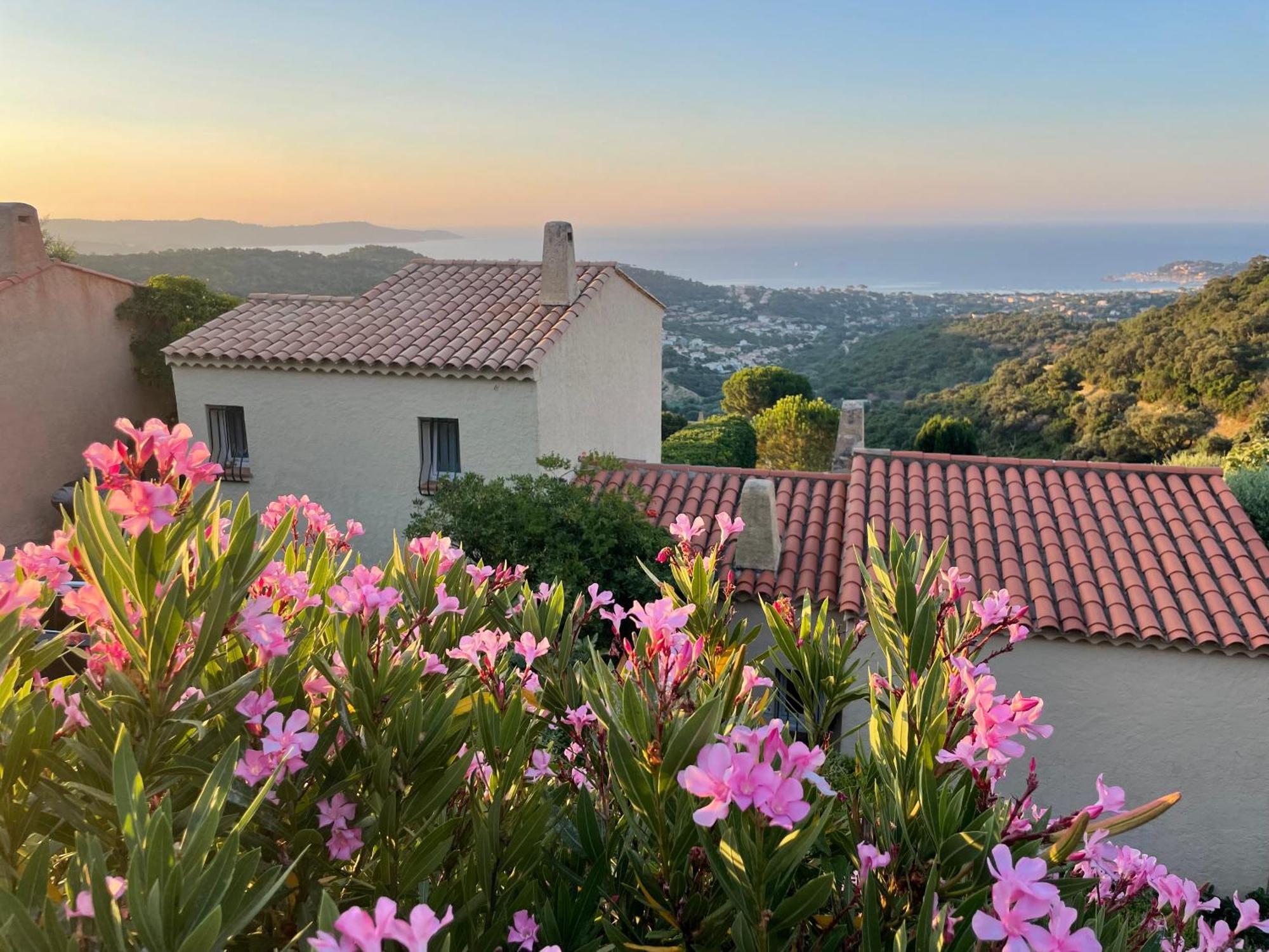 La Villa Cavalaire Exterior photo